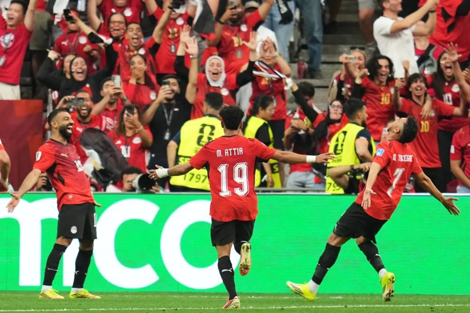  Egypt's Trezeguet (7) celebrates with Mohamed Salah (10) and Marawan Attia (19) after scoring his side's third goal during the World Cup Group G soccer match between New Zealand and Egypt in Vancouver, British Columbia, Sunday, June 21, 2026. (AP) 