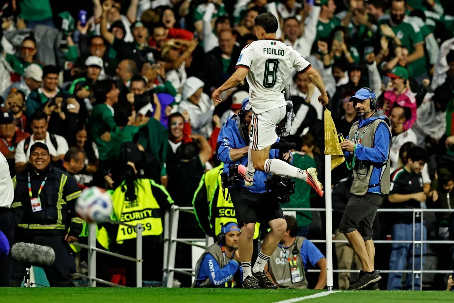Mexico Beats Czech Republic 3-0 to Win All 3 World Cup Group-stage Matches for 1st Time