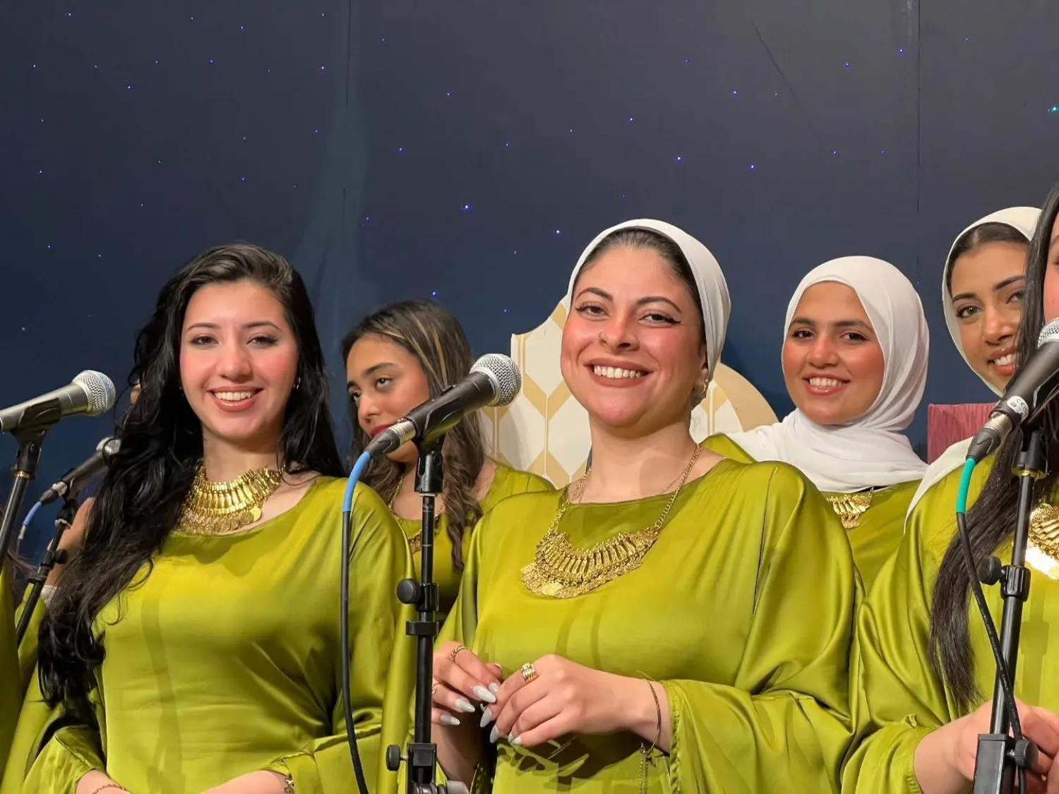 من حفل سابق لأعضاء الفرقة (حساب الفرقة على فيسبوك)