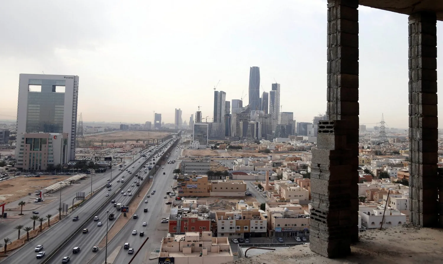 مشهد عام لمبانٍ ومنازل في العاصمة السعودية الرياض (أرشيفية- رويترز)