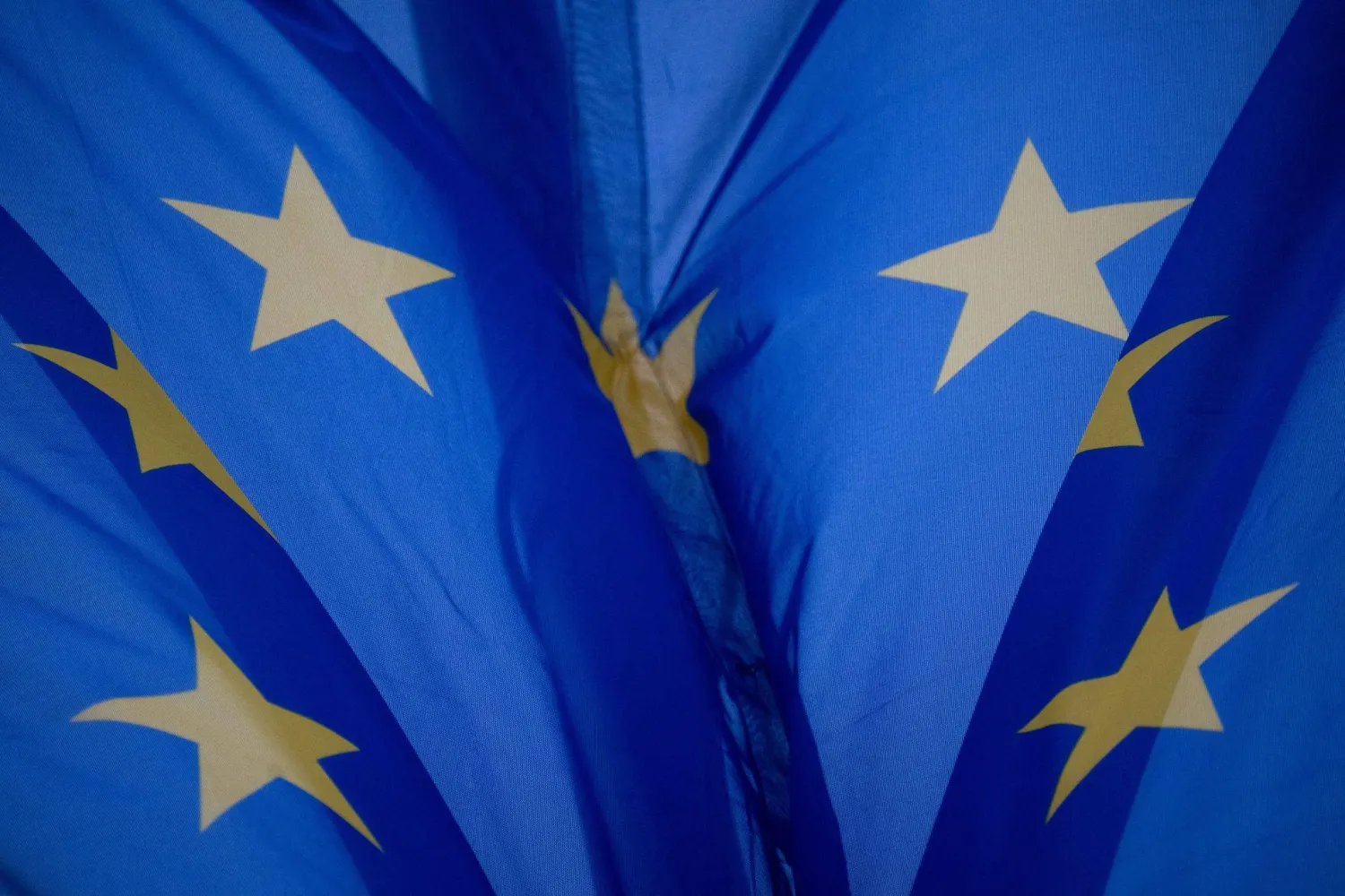 FILED - 03 June 2024, Berlin: FILE PHOTO - The European Union flag flies in the wind. Photo: Sebastian Gollnow/dpa