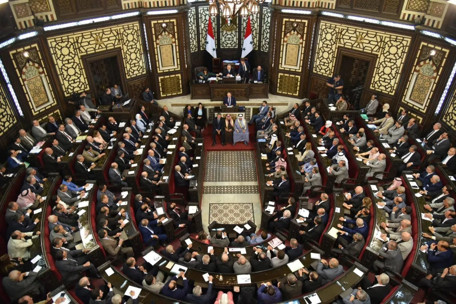 صورة من الأرشيف لآخر جلسات مجلس الشعب السوري في عهد النظام السابق (مجلس الشعب)