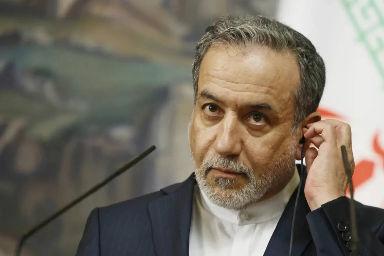 İran Dışişleri Bakanı Abbas Arakçi, Moskova’da Rus mevkidaşıyla yaptığı görüşmenin ardından düzenlediği basın toplantısında (AP)