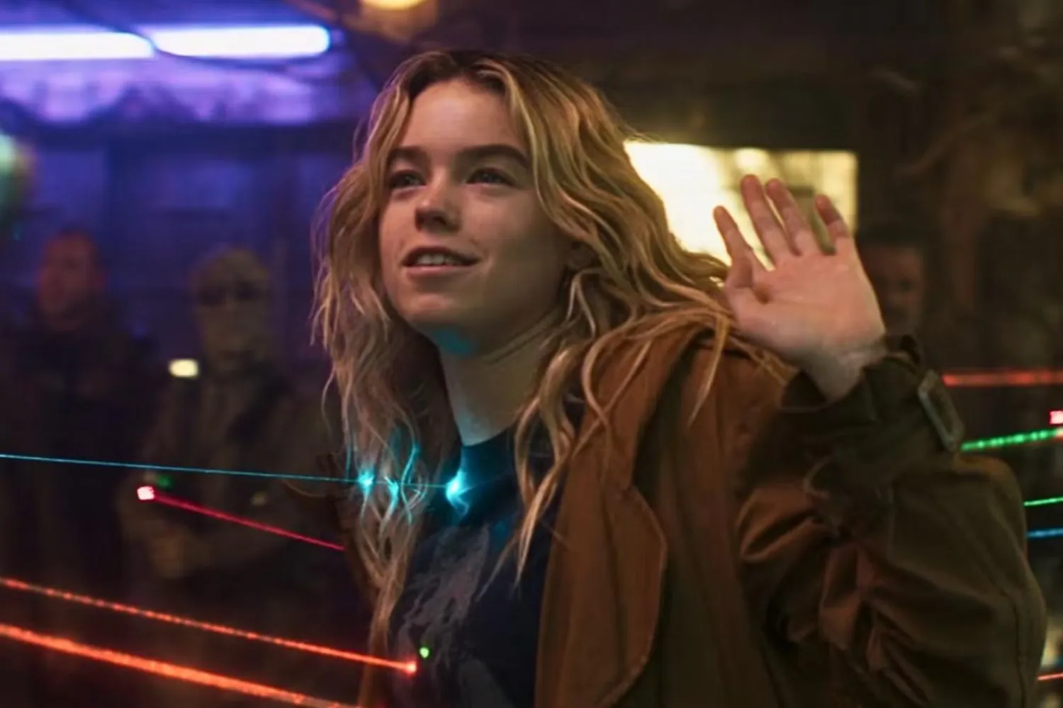 HBO'nun fenomen dizisi House of the Dragon'la yıldızı parlayan Alcock, büyük bütçeli bir süper kahraman filminin kadın başrolü olarak maruz kalabileceği "kaçınılmaz" eleştirilere karşı hazırlıklı olduğunu belirtmişti (Warner Bros.)