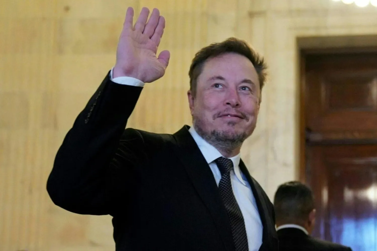 Haziran 2025'te Austin'de küçük bir robotaksi pilot uygulaması başlattıktan sonra Tesla, hizmeti genellikle uzak bölgelerle sınırlı olmak üzere, Teksas ve Florida'daki birkaç şehre daha genişletti (AFP)