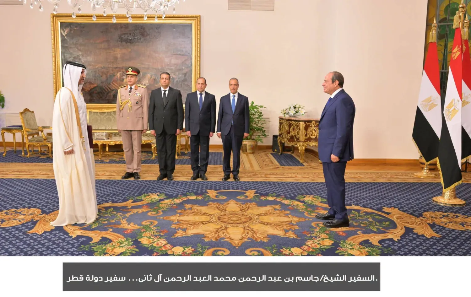 الرئيس المصري عبد الفتاح السيسي يتسلم أوراق اعتماد سفير دولة قطر بالقاهرة الأربعاء (الرئاسة المصرية)