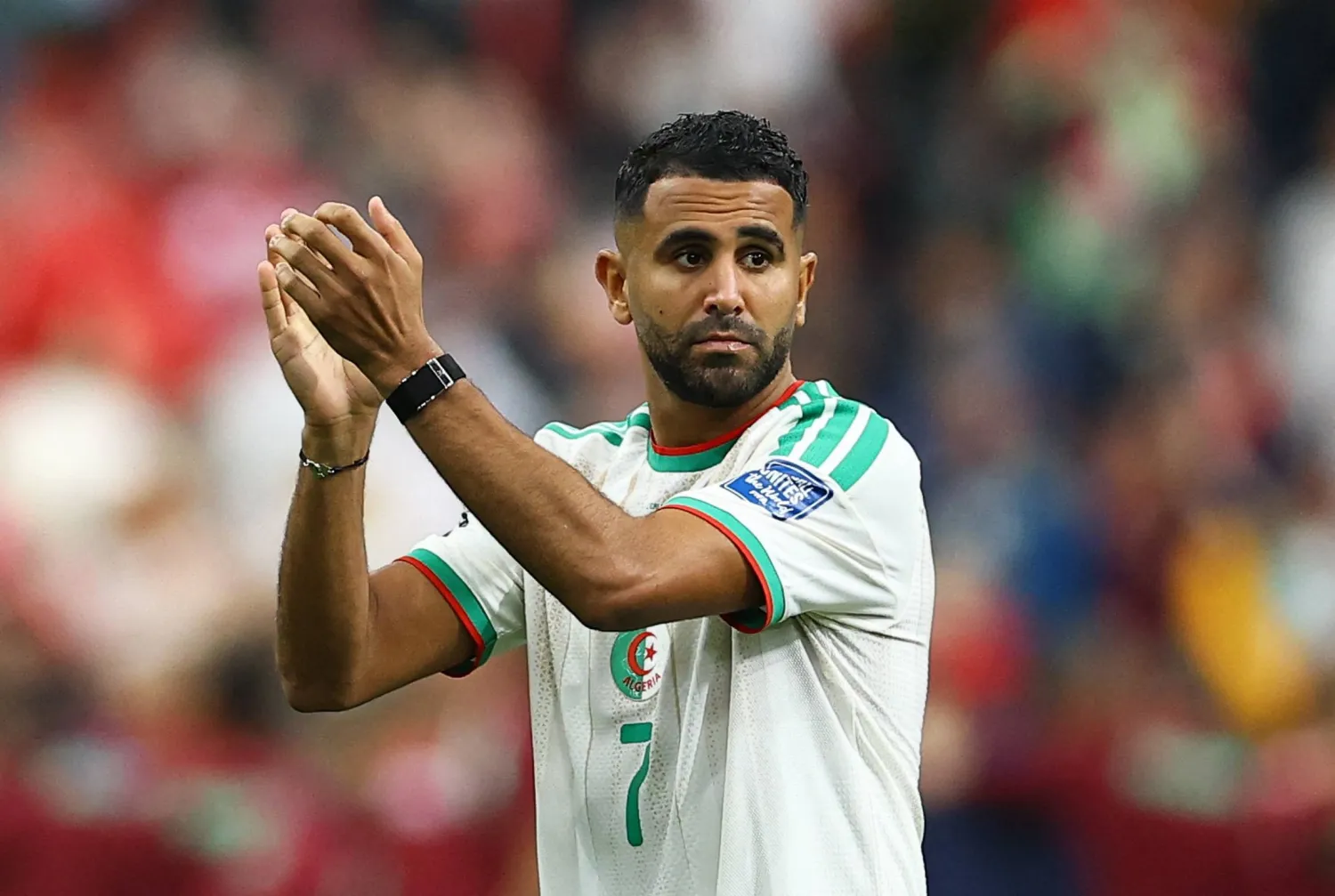 محرز اعتزل اللعب الدولي بعد مسيرة حافلة بالمُنجزات (رويترز) 