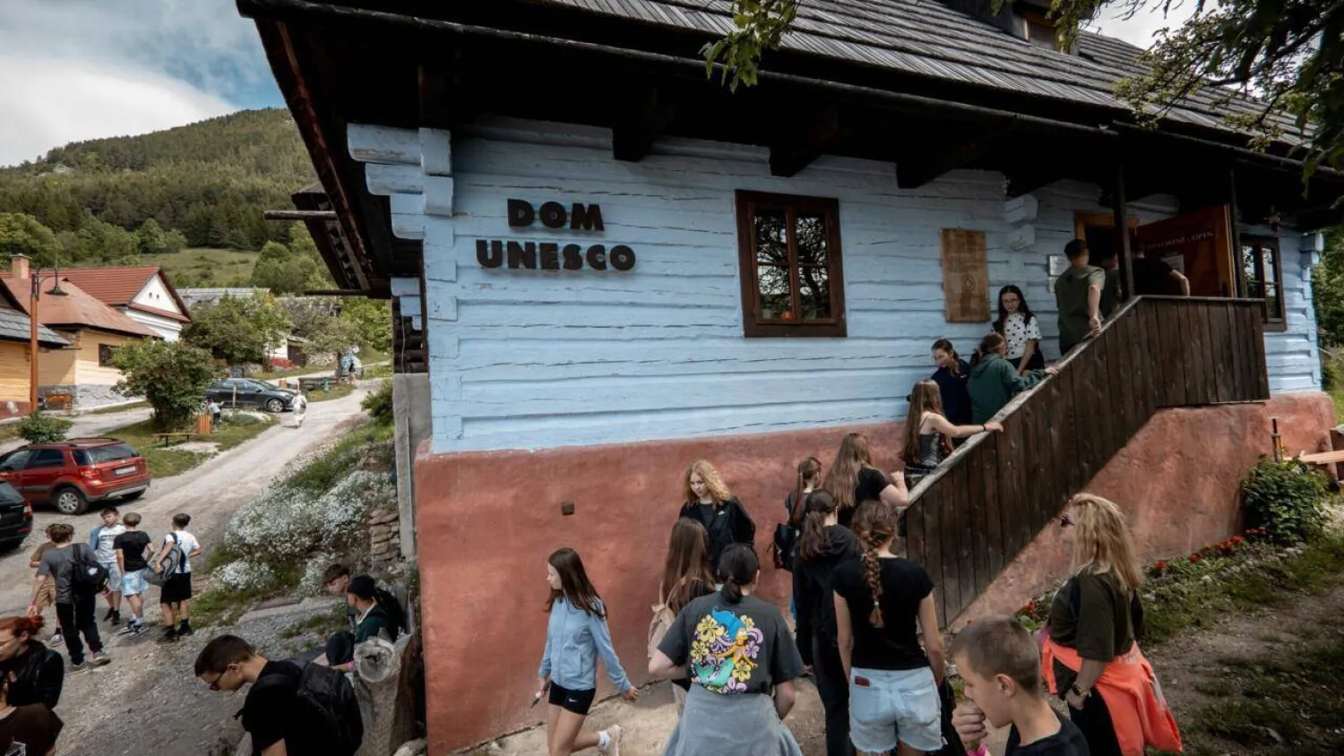 Vlkolinec attracts around 100,000 tourists a year. Joe KLAMAR / AFP
