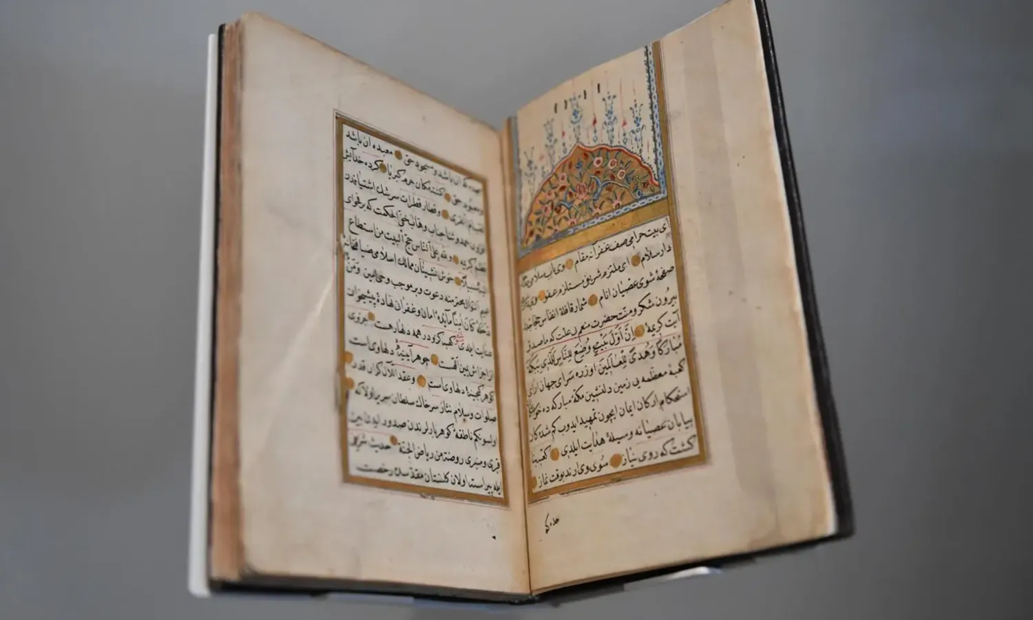 Other key exhibits include diverse religious artifacts, works on the Prophet’s biography, and poems of praise - SPA