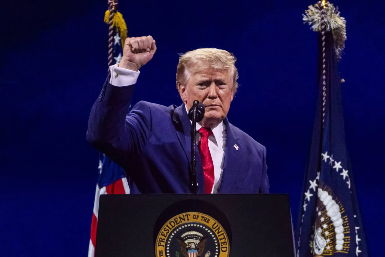 US President Donald Trump speaks during the Salute to America 250 celebration on the National Mall in Washington, DC, USA, 04 July 2026. EPA/JIM LO SCALZO / POOL