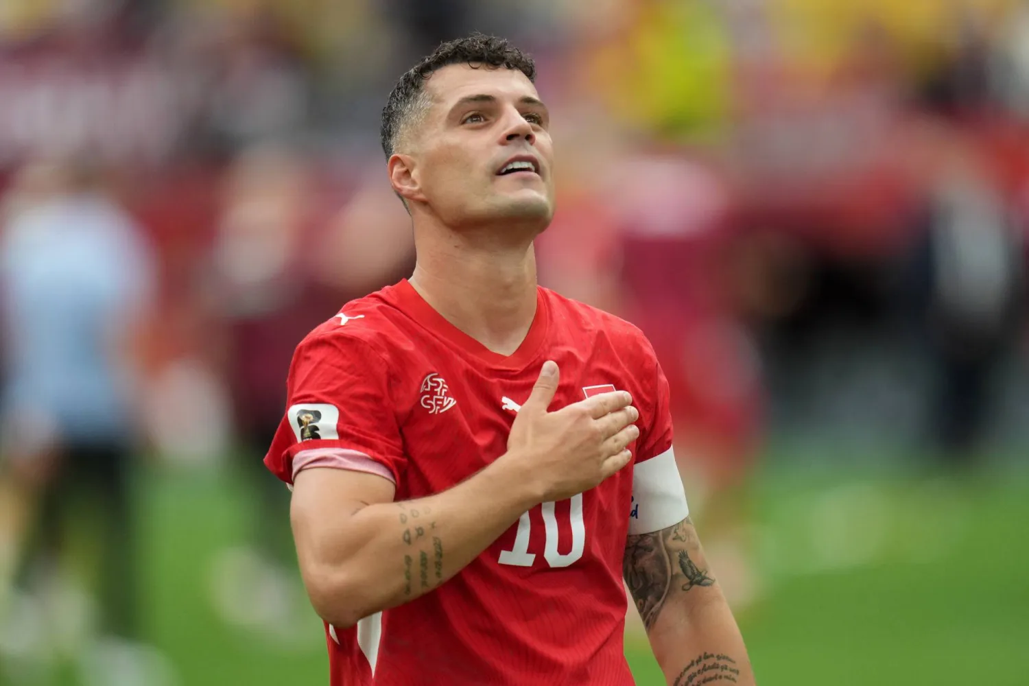 غرانيت تشاكا قائد منتخب سويسرا (إ.ب.أ) 