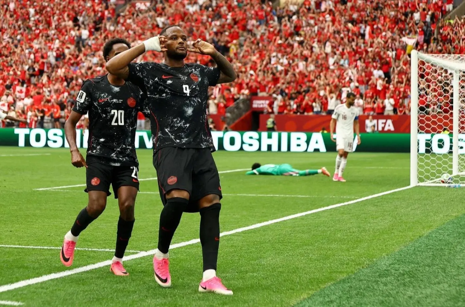 قدمت مدينة برامبتون عناصر أساسية في تشكيلة المنتخب الكندي (رويترز)