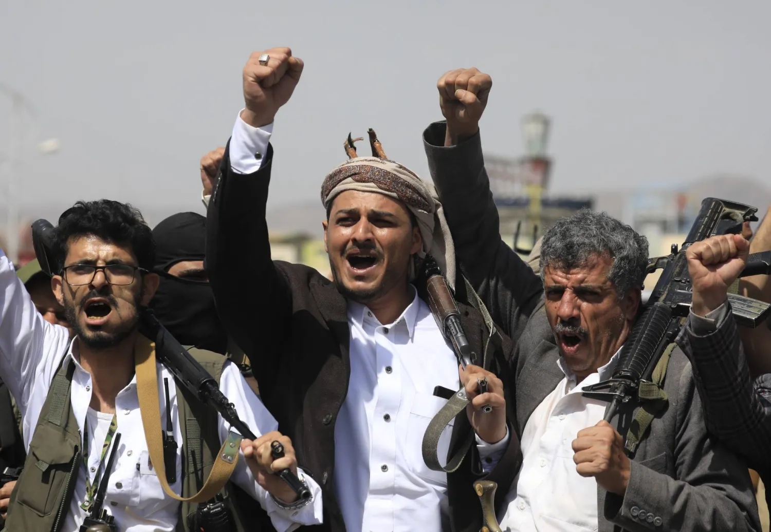 الجماعة الحوثية كثَّفت الأنشطة التعبوية في المناطق الخاضعة لها (إ.ب.أ)