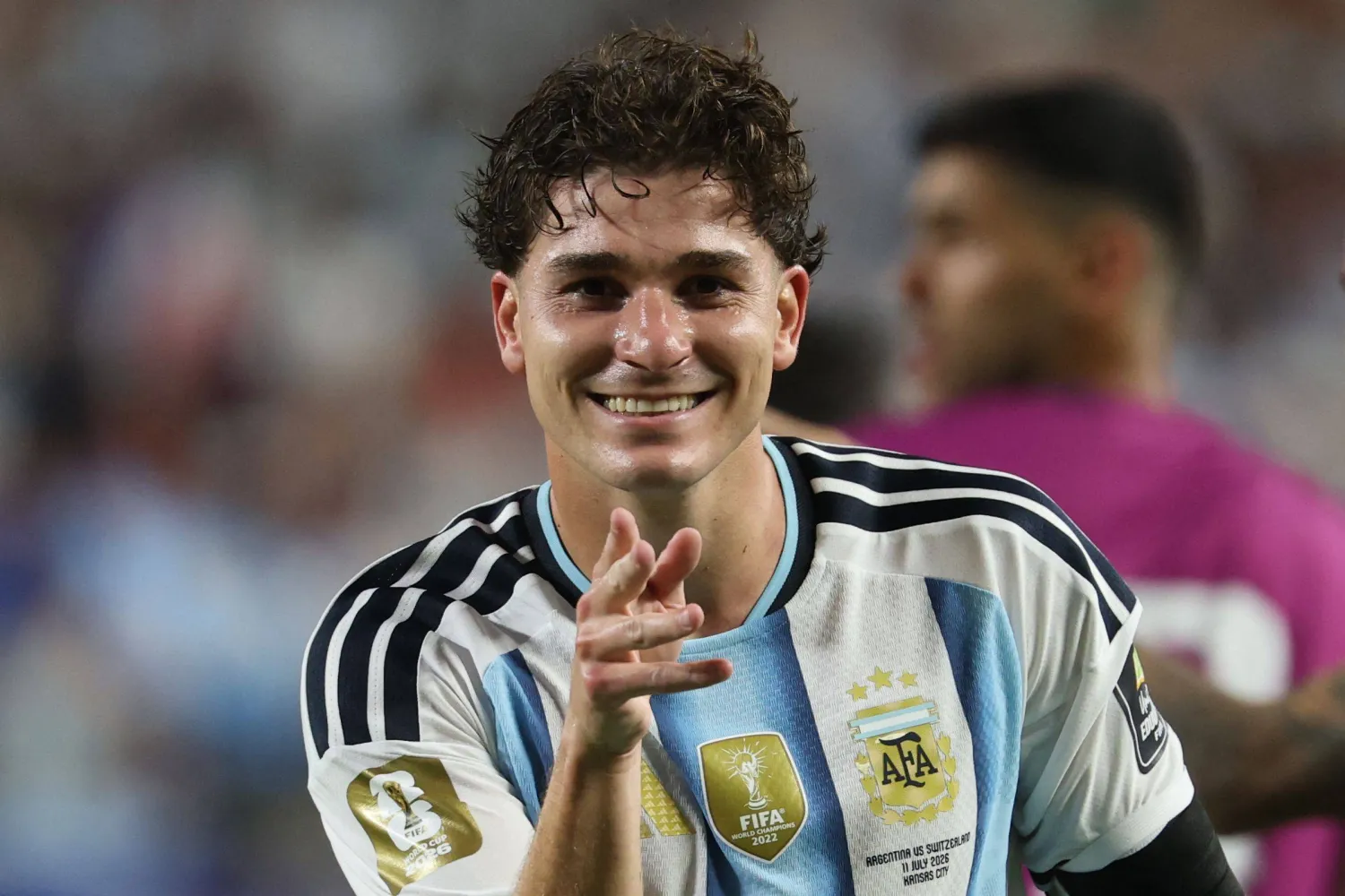 خوليان ألفاريز نجم منتخب الأرجنتين (أ.ف.ب) 
