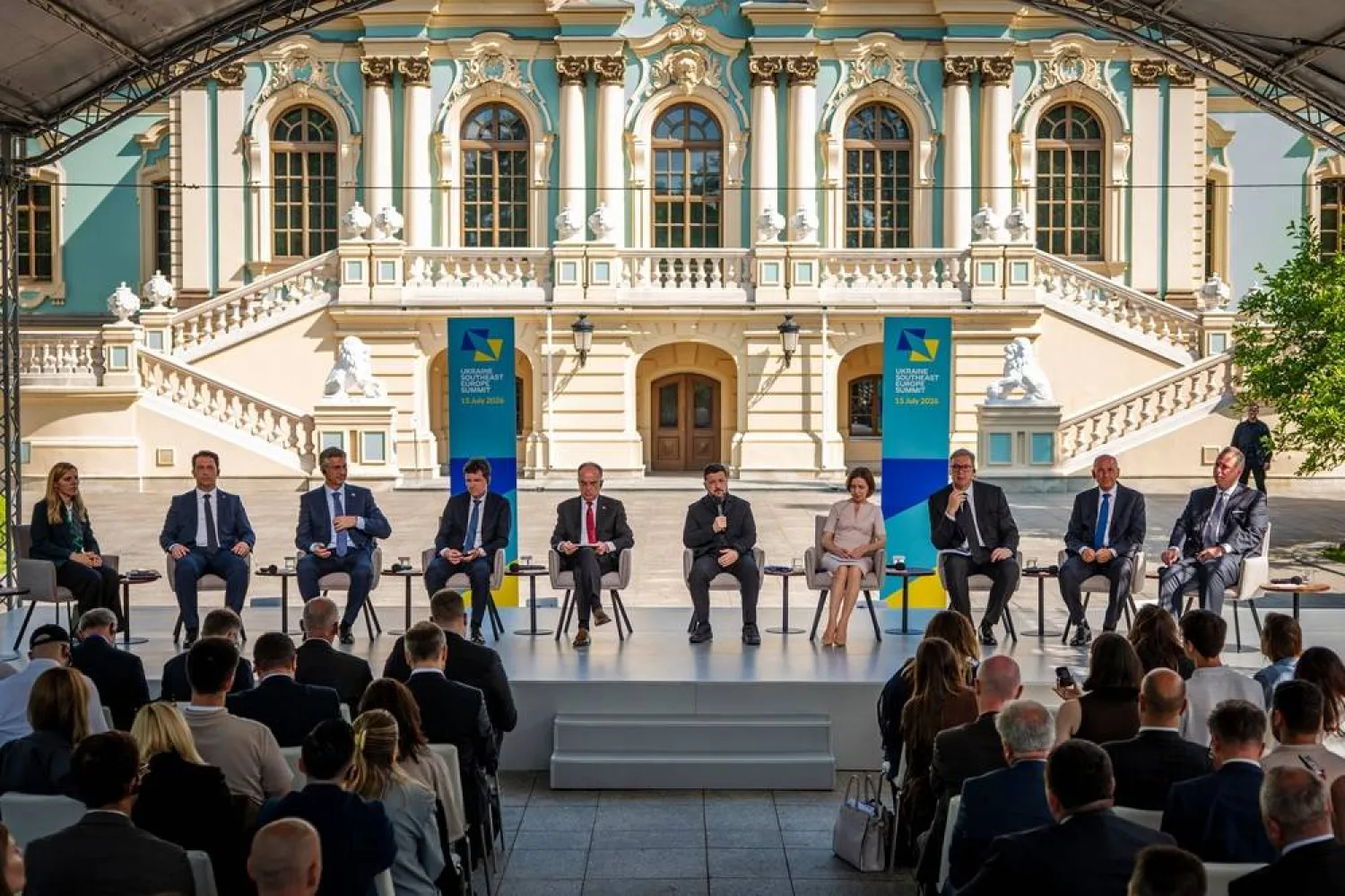  Ukrainian President Volodymyr Zelenskyy and EU officials attend a summit in Kyiv, Ukraine, Wednesday, July 15, 2026. (AP) 