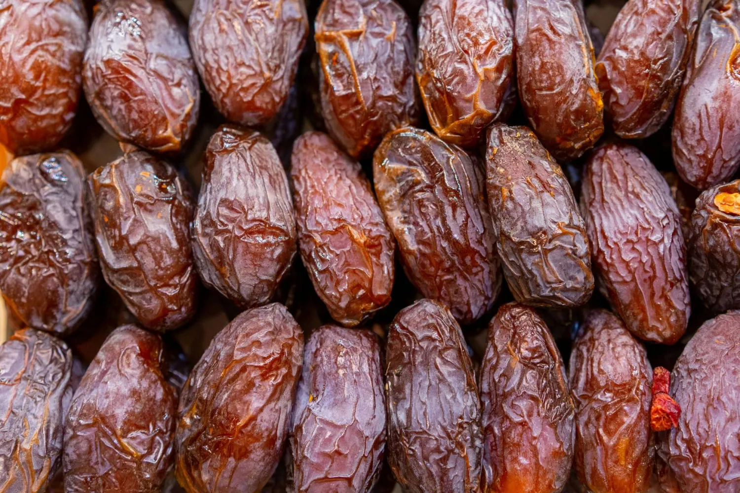 التمر (بكسلز)