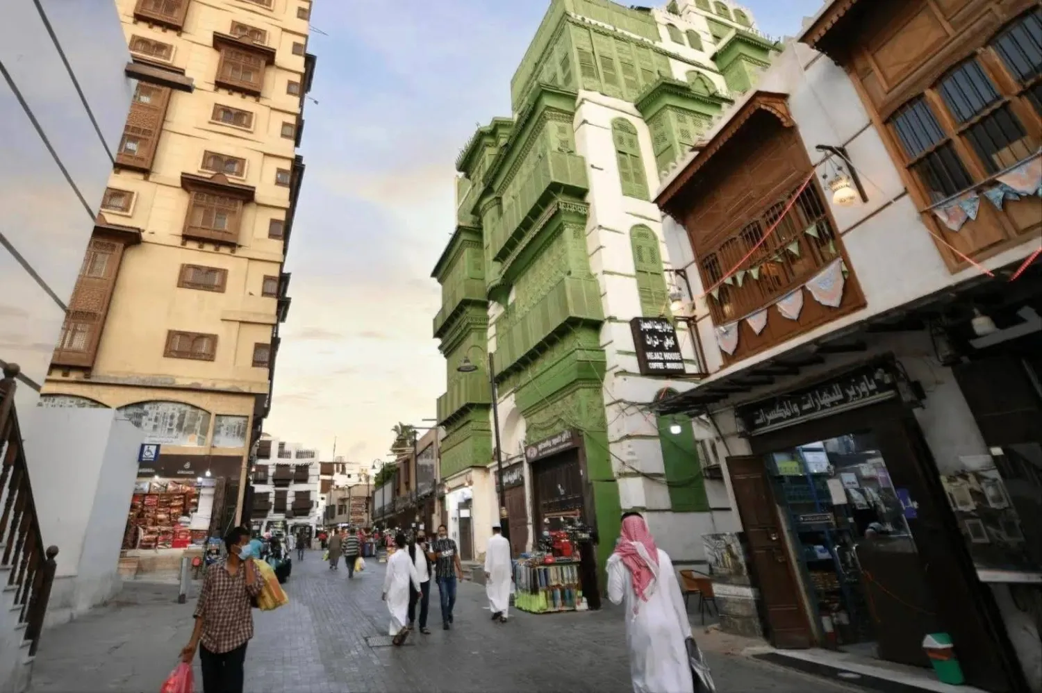 يسعى برنامج «جودة الحياة» إلى تحويل المدن السعودية بيئاتٍ مزدهرة ومستدامة (واس)