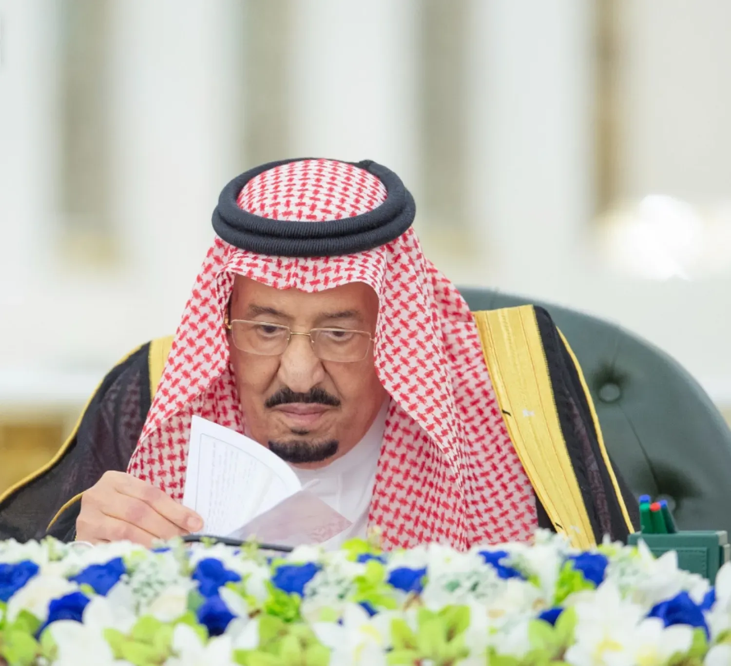 İki Kutsal Caminin Hizmetkârı Kral Selman bin Abdulaziz, Cidde’de düzenlenen Bakanlar Kurulu toplantısına başkanlık etti. (SPA)