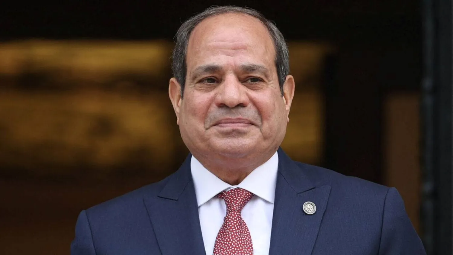 Egypt’s President Abdel Fattah al-Sisi poses next to Greek Prime Minister Kyriakos Mitsotakis (not pictured) in Athens, Greece, May 7, 2025. (Reuters) 