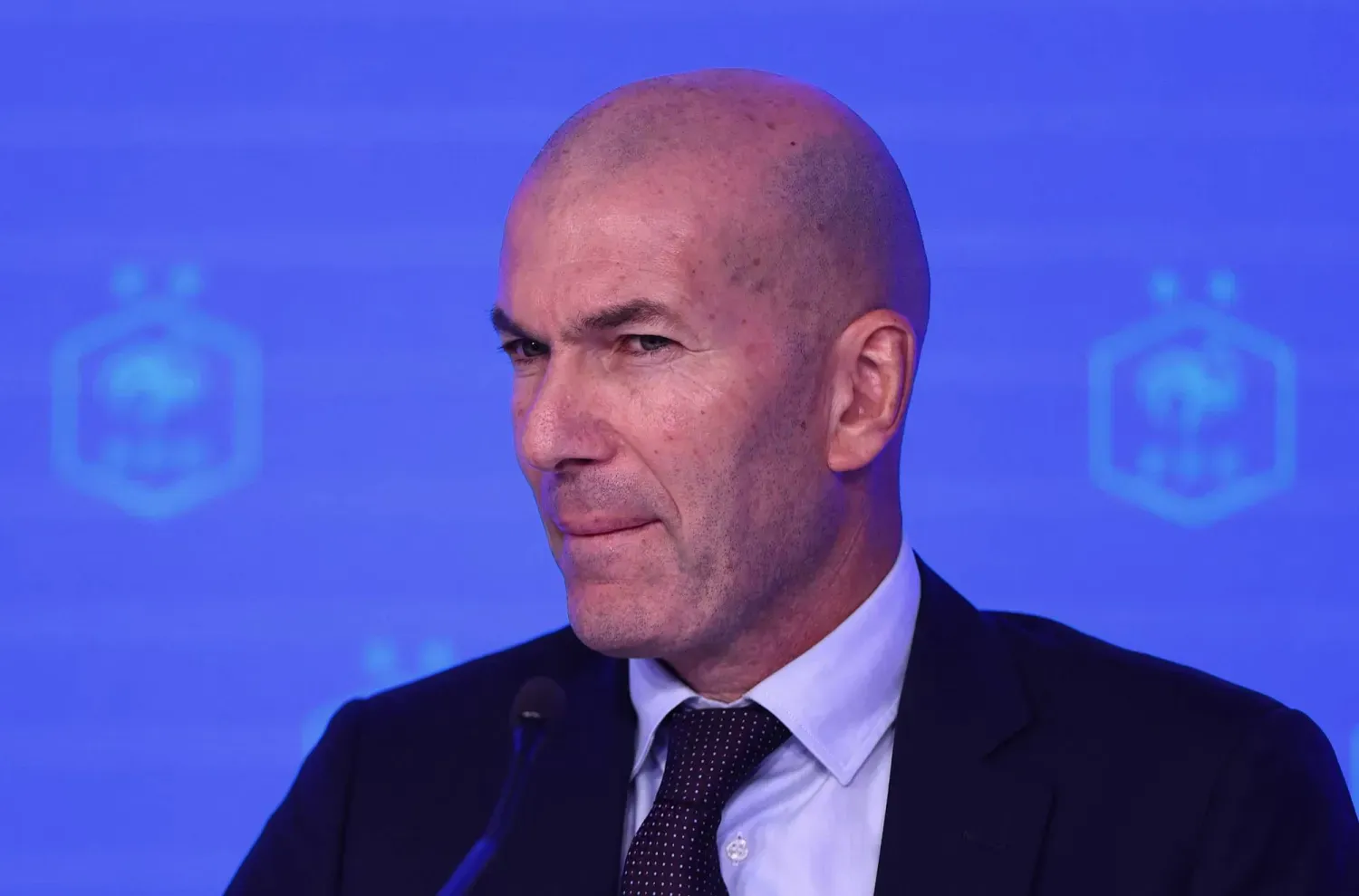 Zinedine Zidane, 2021’de Real Madrid’den ayrılmasının ardından teknik direktörlüğe geri dönüyor. (Reuters)
