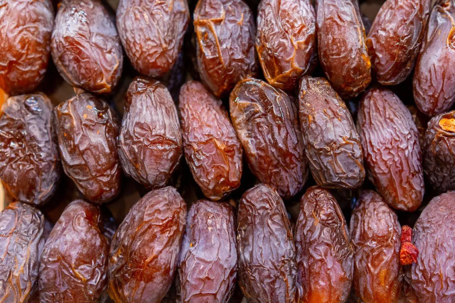 ما أفضل الأوقات لتناول التمر وفقاً لخبراء التغذية؟ (بكسلز)