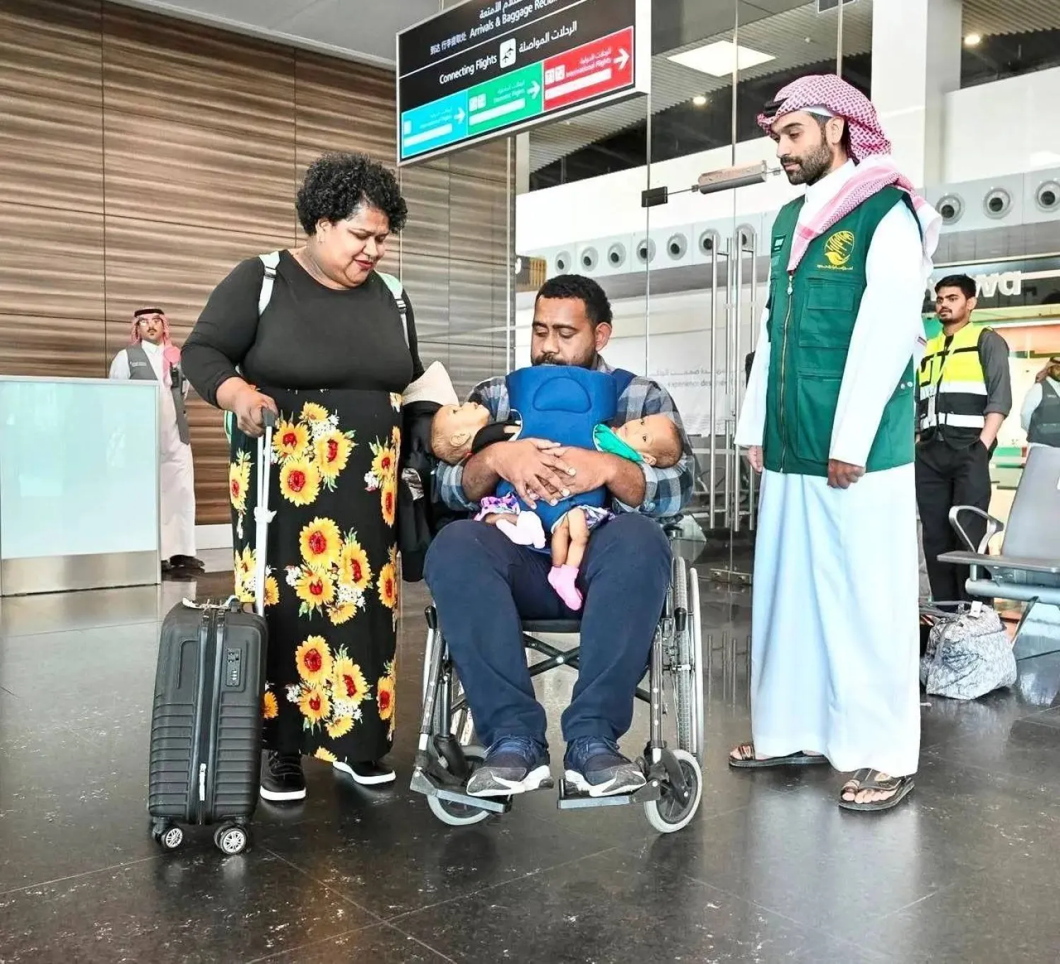 ذوو التوأم الملتصق الفيجي ثمَّنوا استجابة السعودية السريعة التي طوّقت طفلتيهما بالرعاية والاهتمام (واس)