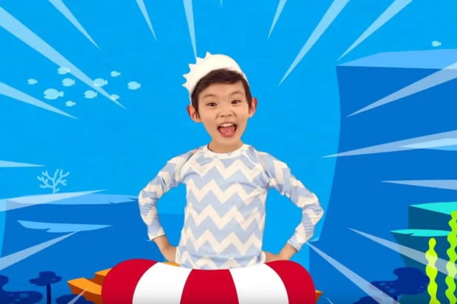 Baby Shark viral dansının merkezindeki çocuk, K-pop şarkıcısı olarak geri dönüş yapmaya çalışıyor (YouTube/Pinkfong)