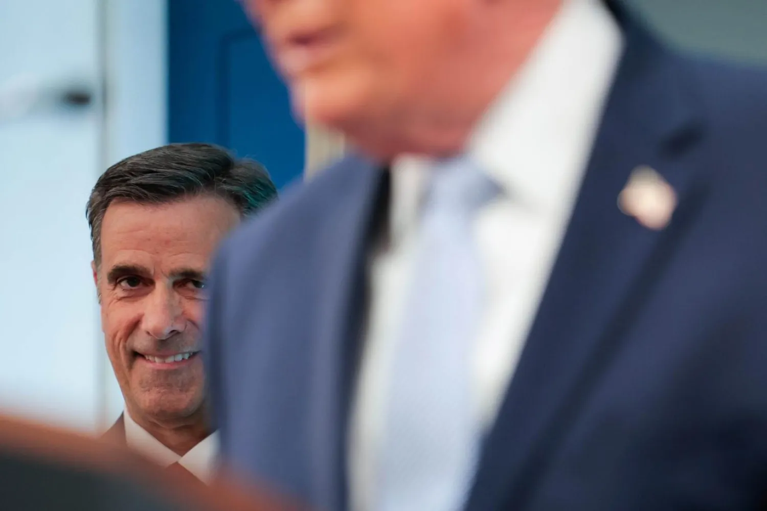 CIA Direktörü John Ratcliffe'in Rusya ziyaretinin, ABD Başkanı Trump tarafından bazı üst düzey Beyaz Saray yetkililerinden gizlendiği bildiriliyor (AFP)