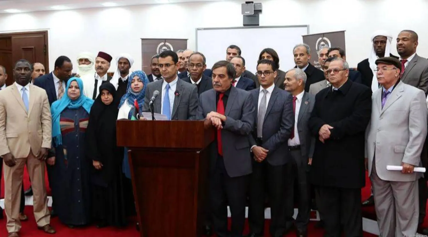 أعضاء بالهيئة الدستورية لصياغة الدستور الليبي خلال مؤتمر صحافي عام 2014 (الصفحة الرسمية للهيئة)