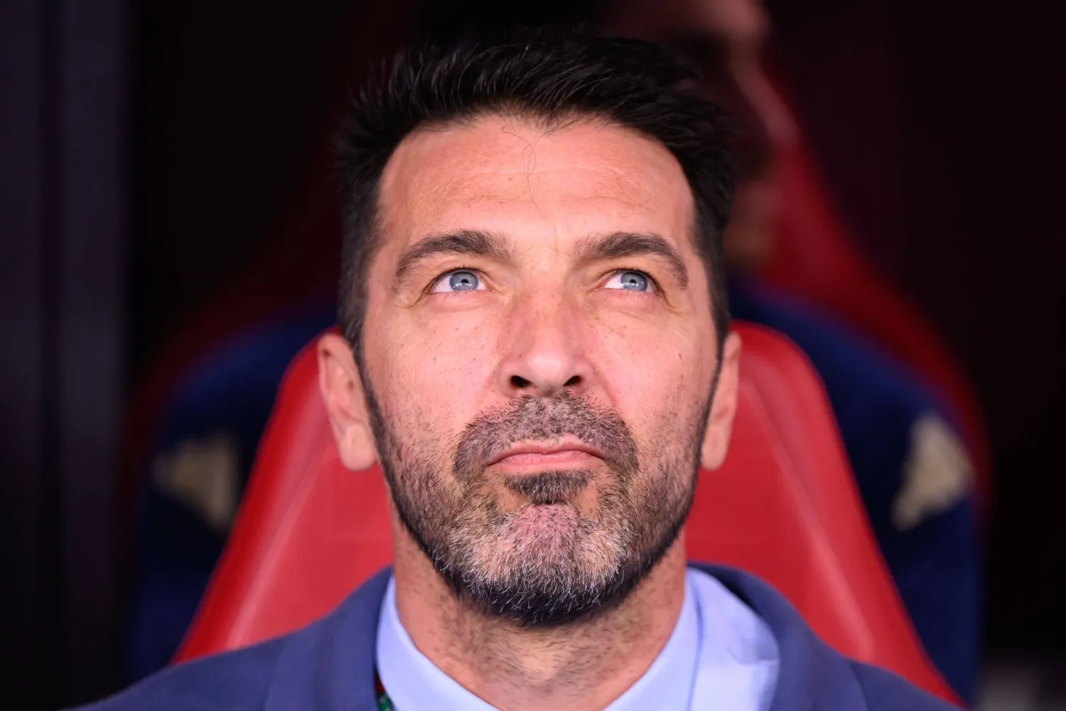 شكر بوفون مالديني وليوناردو وكذلك مالاغو رئيس الاتحاد الإيطالي لكرة القدم على دعمهم له (د.ب.أ)