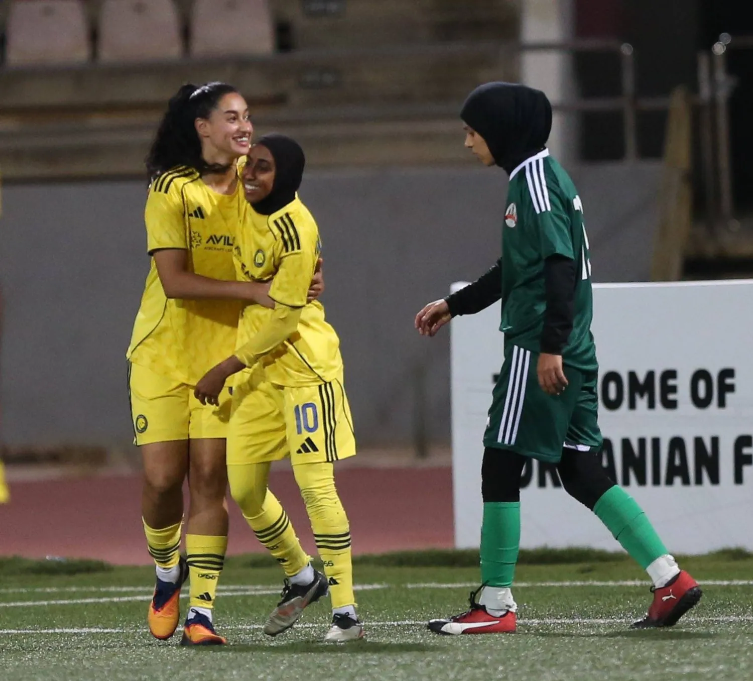 سيدات النصر تأهلن لنهائي غرب آسيا (نادي النصر)