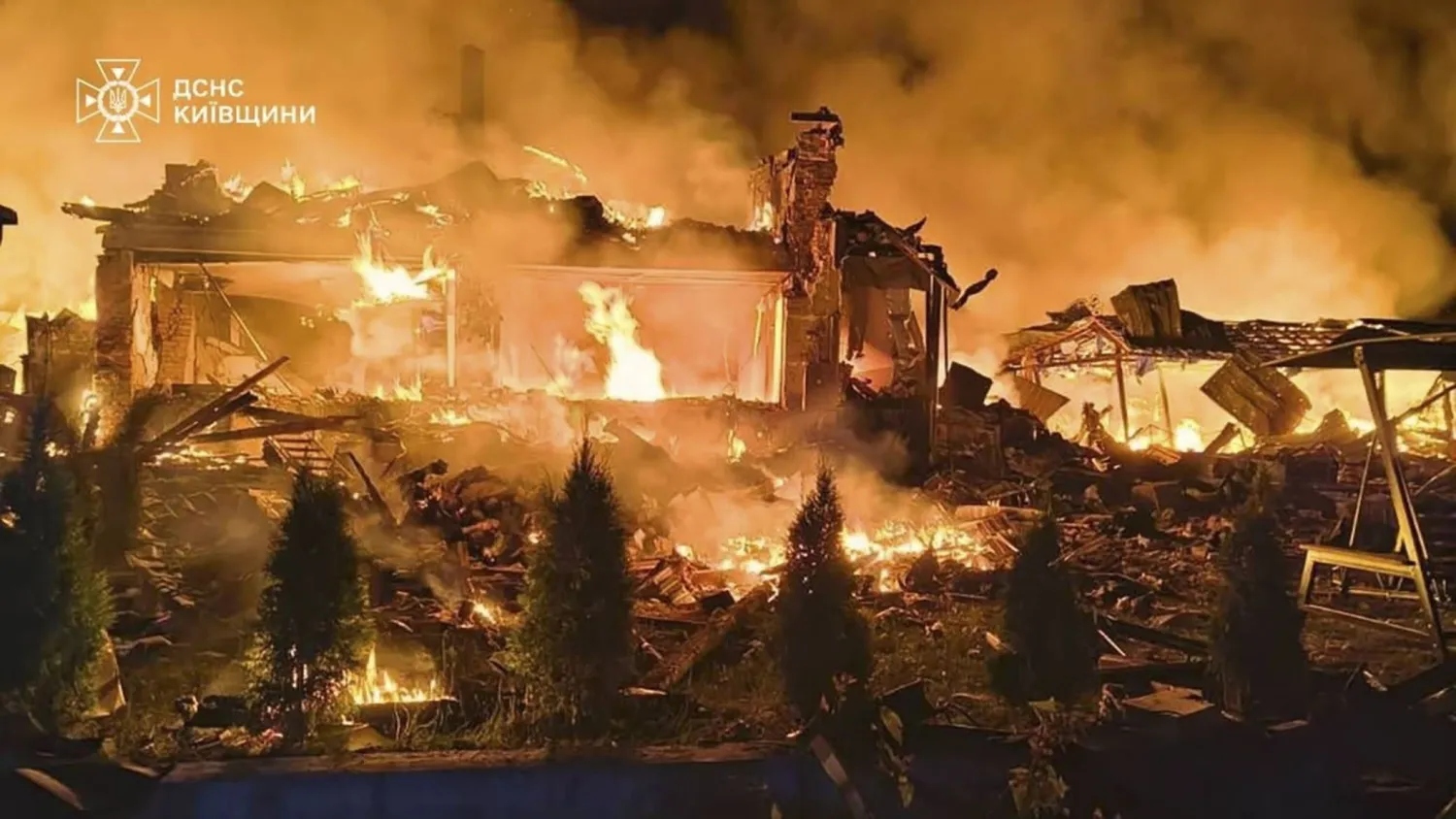 A handout picture made available by the Ukrainian State Emergency Service shows the site of an overnight Russian strike on a private building in Pukhivka village near Kyiv, Ukraine, 08 August 2026, amid the ongoing Russian invasion. (EPA/State Emergency Service of Ukraine / Handout)