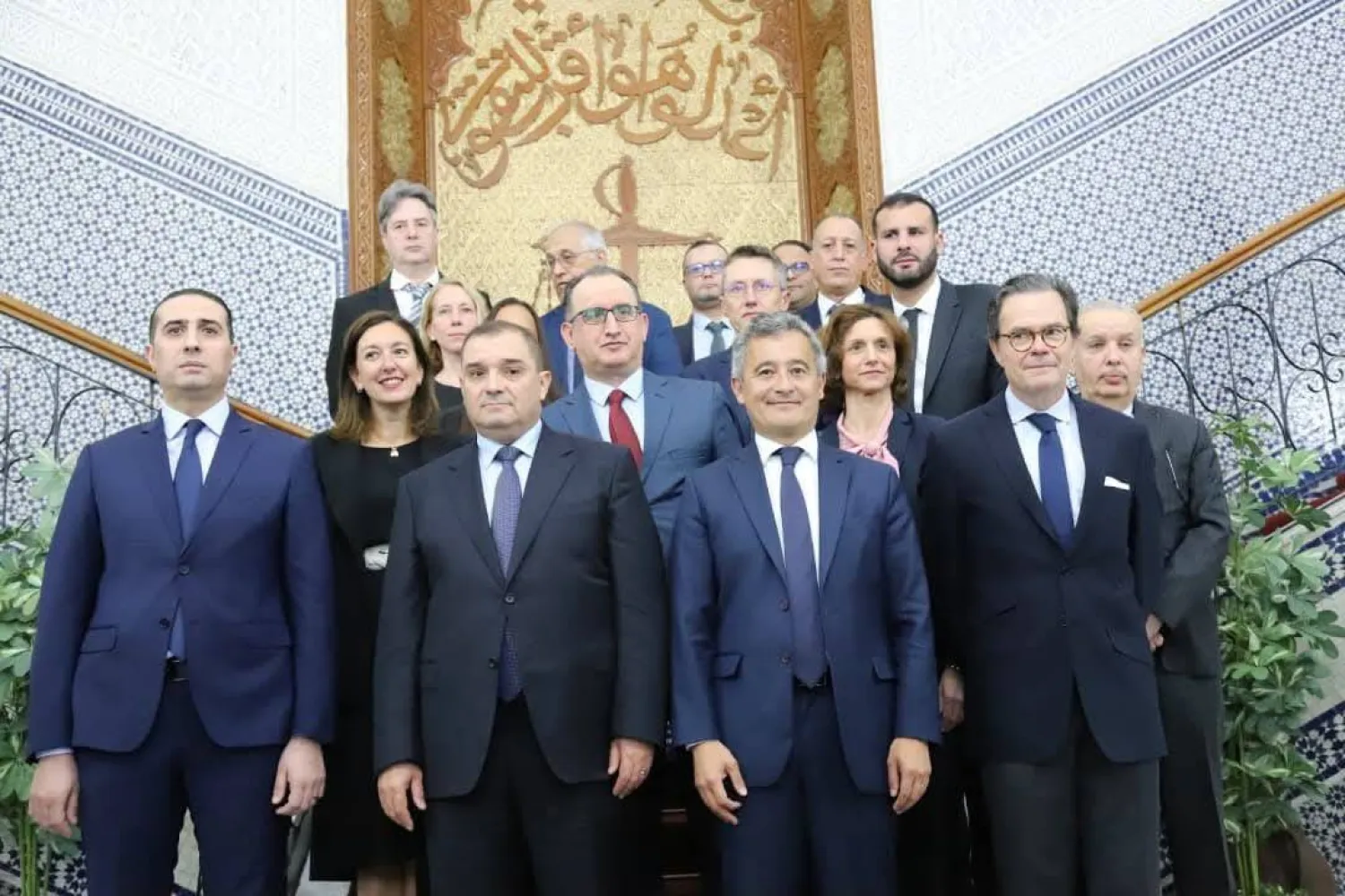 وفدا وزارتي العدل الجزائرية والفرنسية بحثا بالجزائر تسليم أعضاء «مافيا دي زاد» في مايو الماضي (وزارة العدل الجزائرية)
