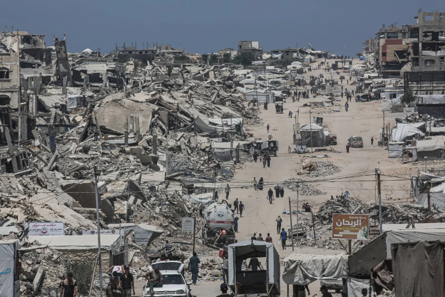  11 August 2026, Palestinian Territories, Beit Lahia: Extensive destruction is seen in the northeastern area of Beit Lahia in the northern Gaza Strip, where homes and buildings have been reduced to rubble following months of war and military operations. (dpa)