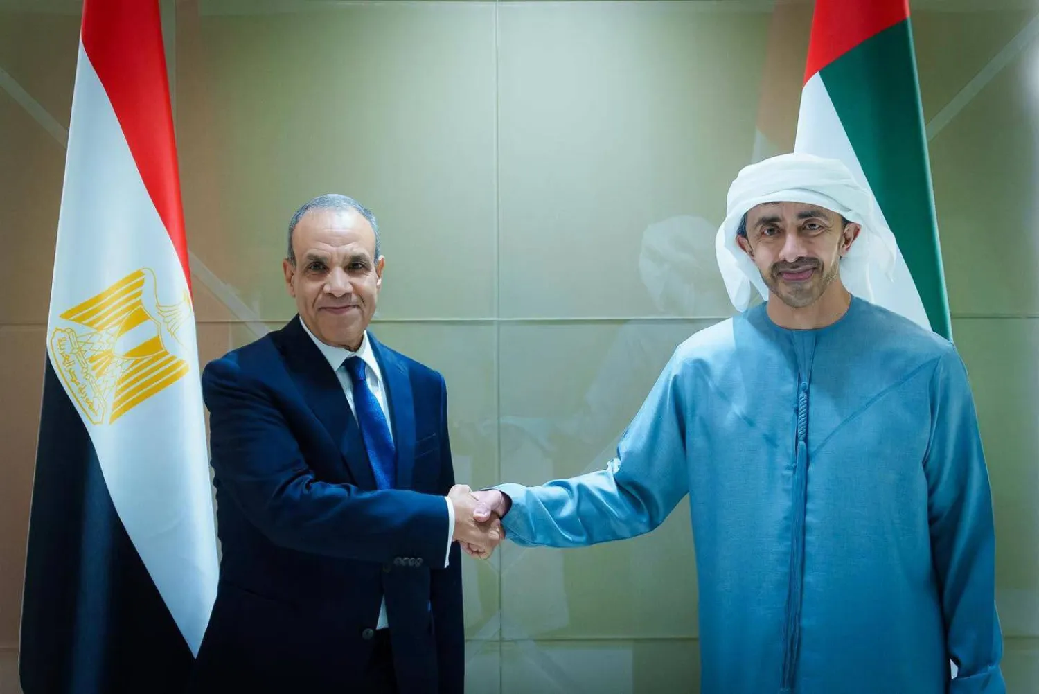 لقاء سابق بين وزير الخارجية المصري ونظيره الإماراتي في أبو ظبي (الخارجية المصرية)
