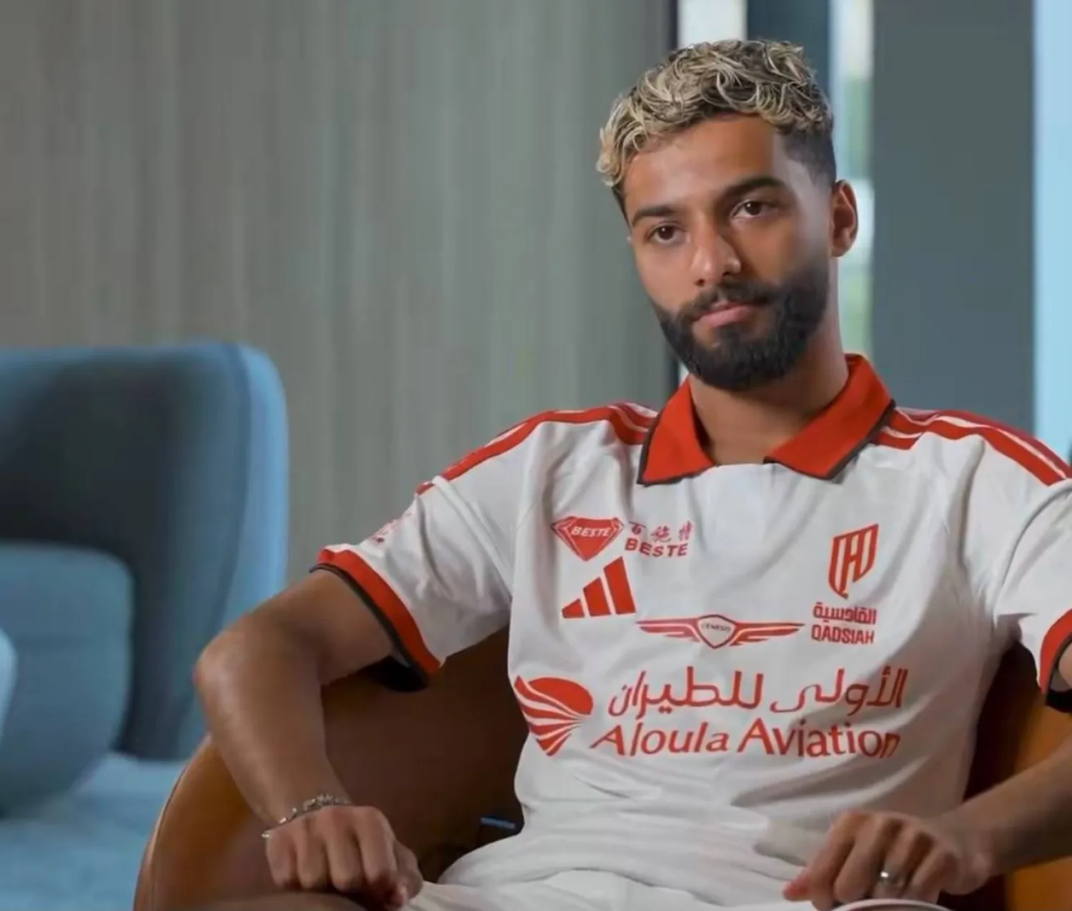 محمد أبو الشامات نجم فريق القادسية (الشرق الأوسط)