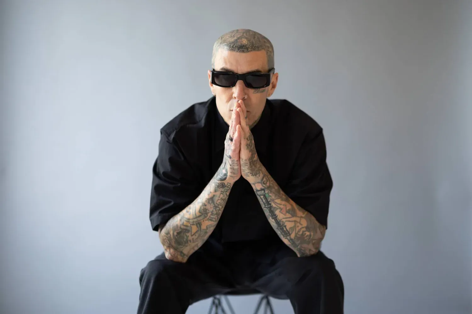 Ünlü Amerikalı davulcu ve müzisyen Travis Barker (Associated Press)