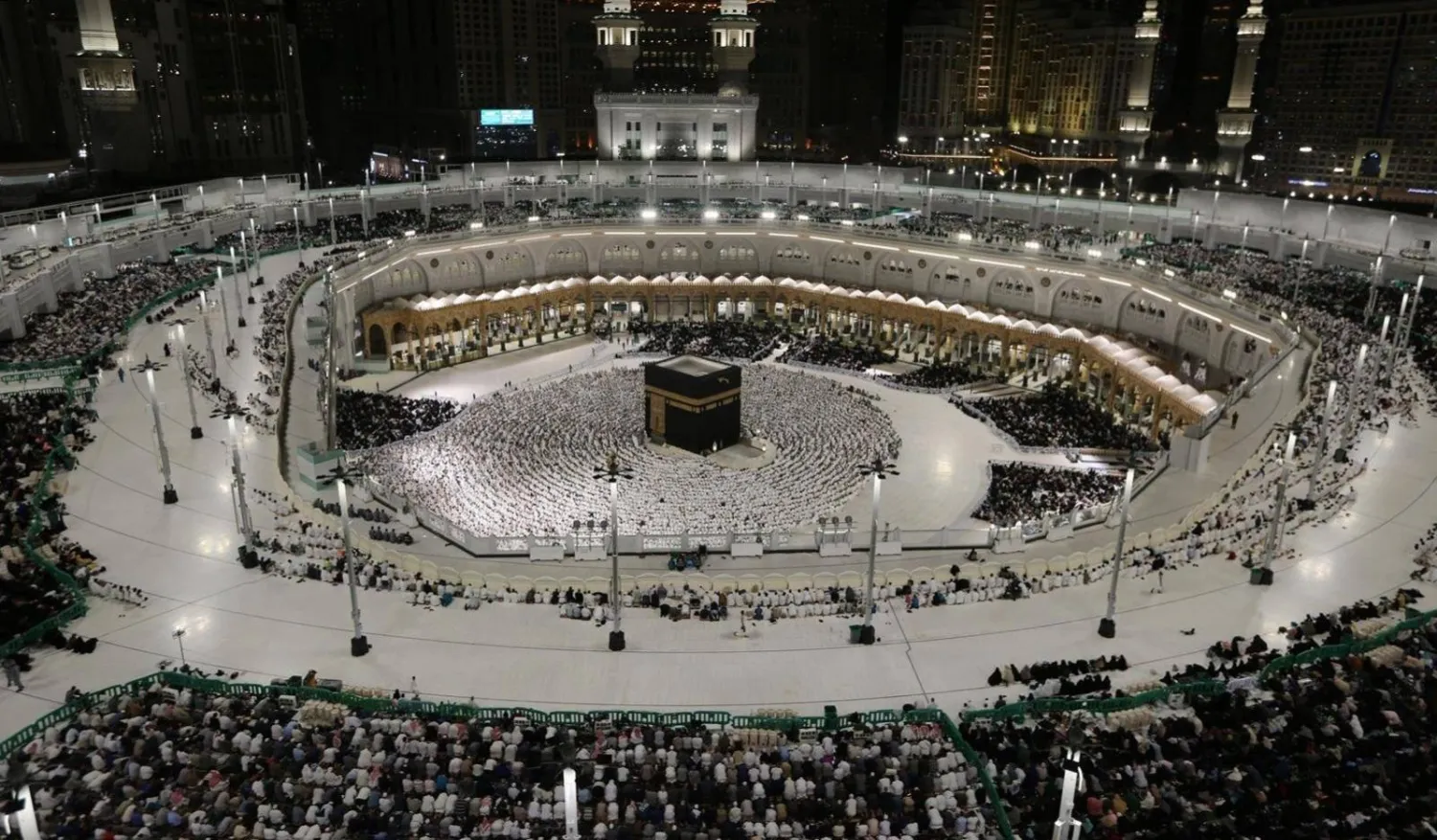 تعزيز التكامل والتنسيق مع الجهات ذات العلاقة بما يمكّن الحجاج من أداء مناسكهم بيسر وطمأنينة (واس)