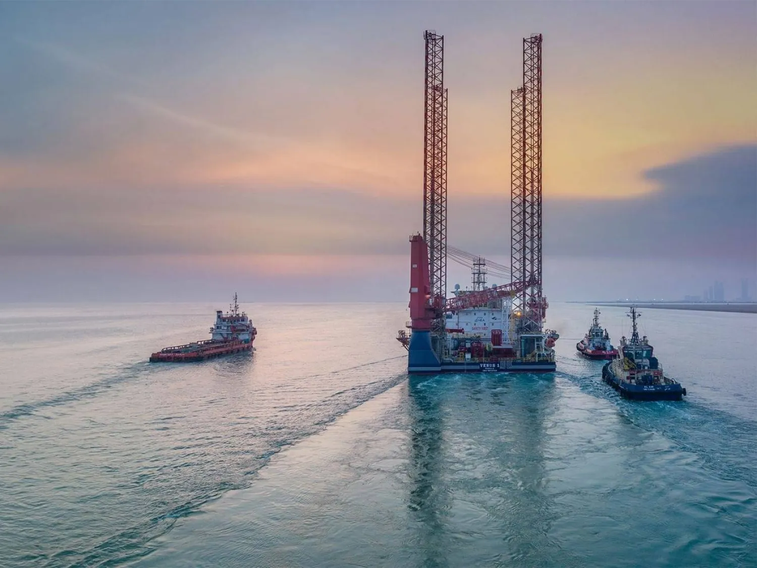 An offshore rig operated by Arabian Drilling (Company) 
