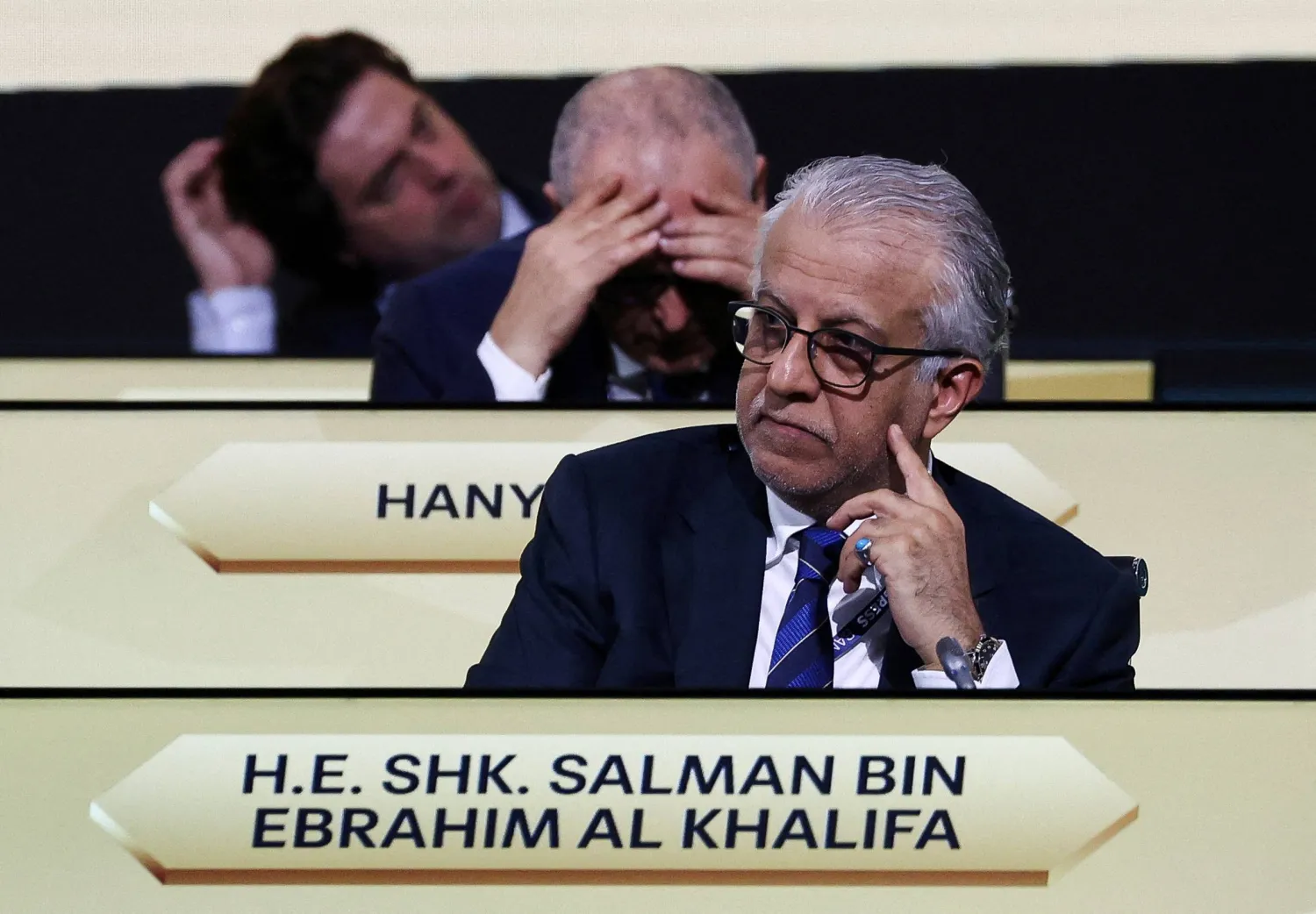 الشيخ سلمان آل خليفة (رويترز)