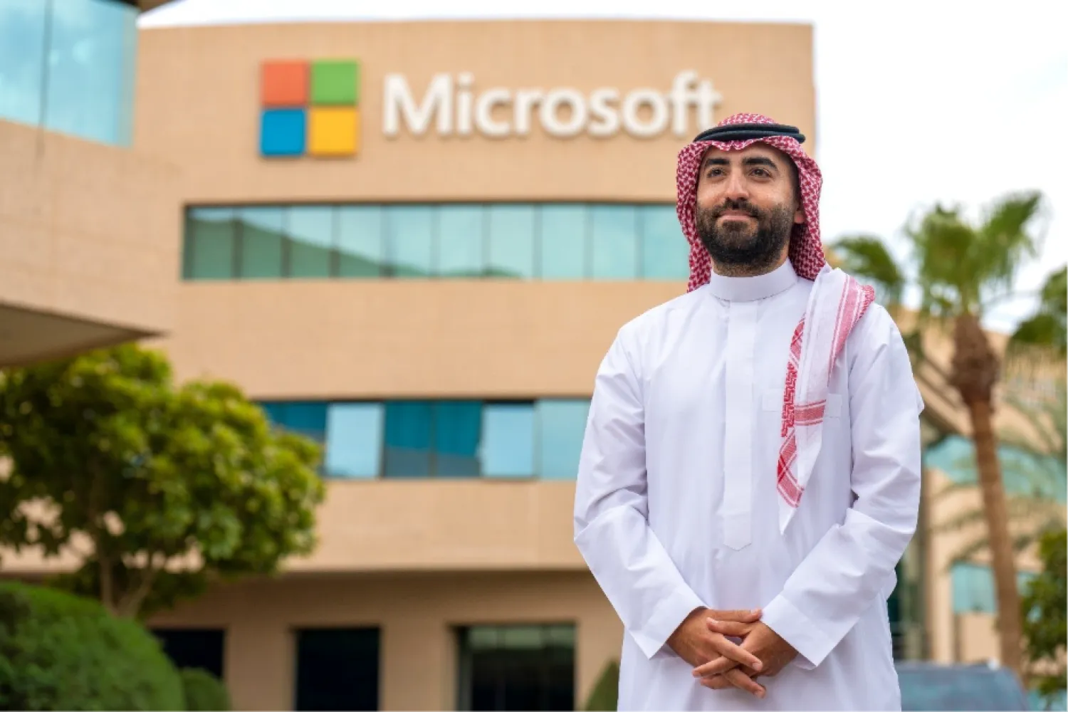 أيمن الغامدي رئيس «مايكروسوفت العربية» (الشركة)