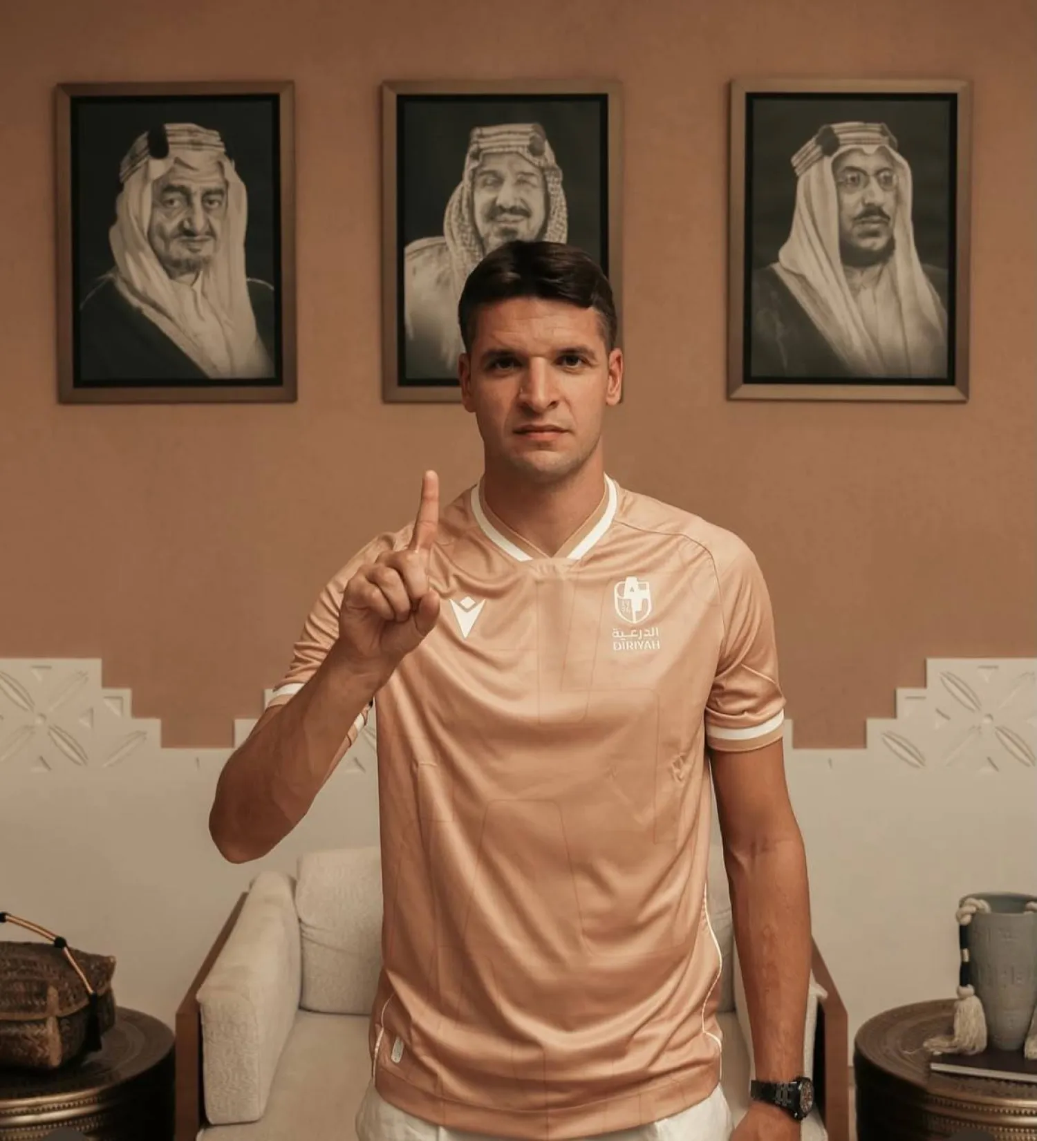 لاعب فريق الدرعية، بيرات جميستي (حساب اللاعب)