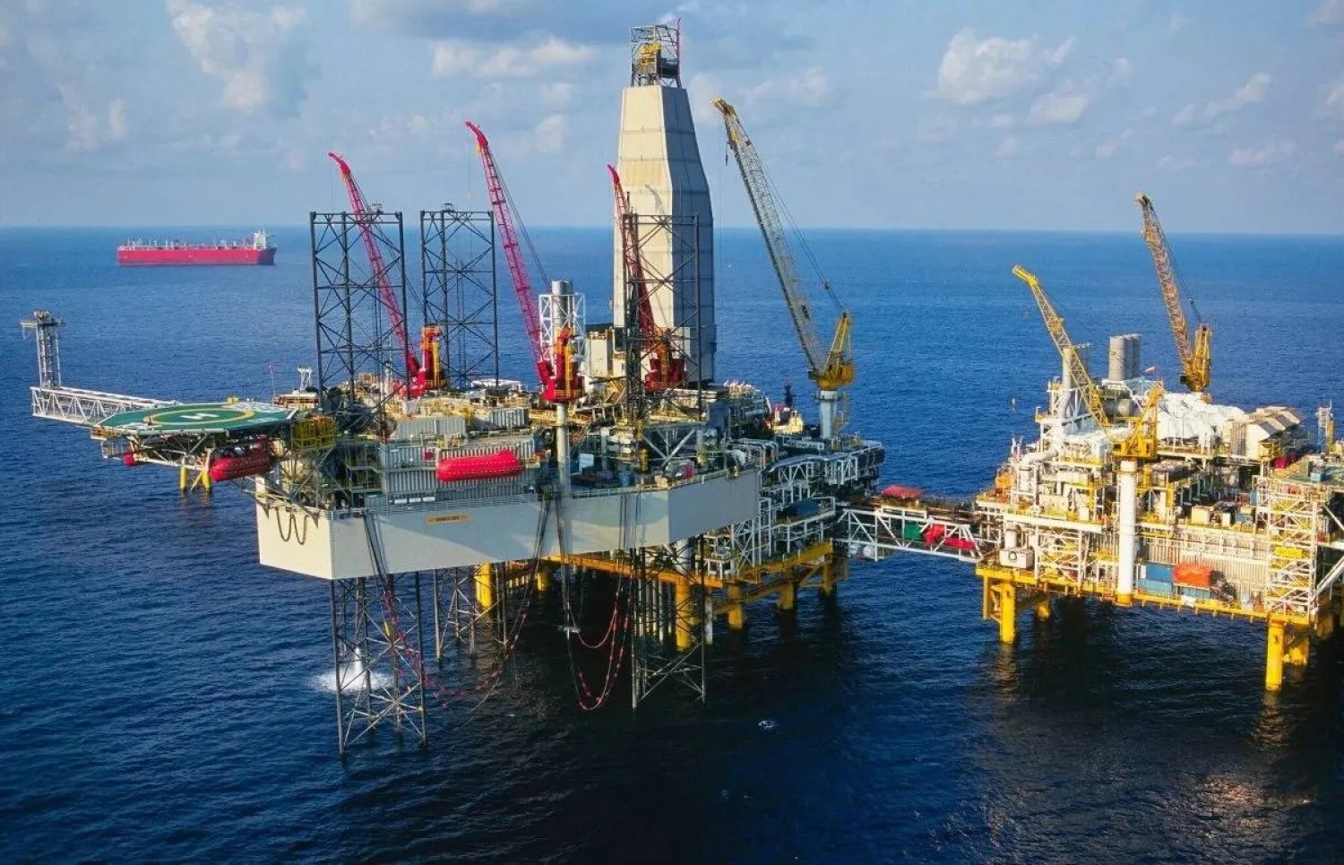 Oil platforms operated by Australian company Santos (Company website)