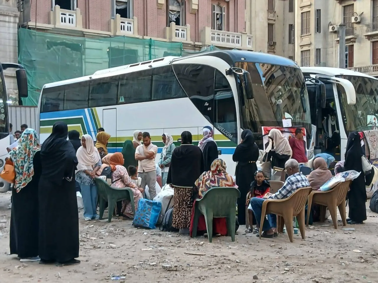 من رحلات العودة الطوعية للسودانيِّين إلى بلادهم (لجنة الأمل للعودة الطوعية)