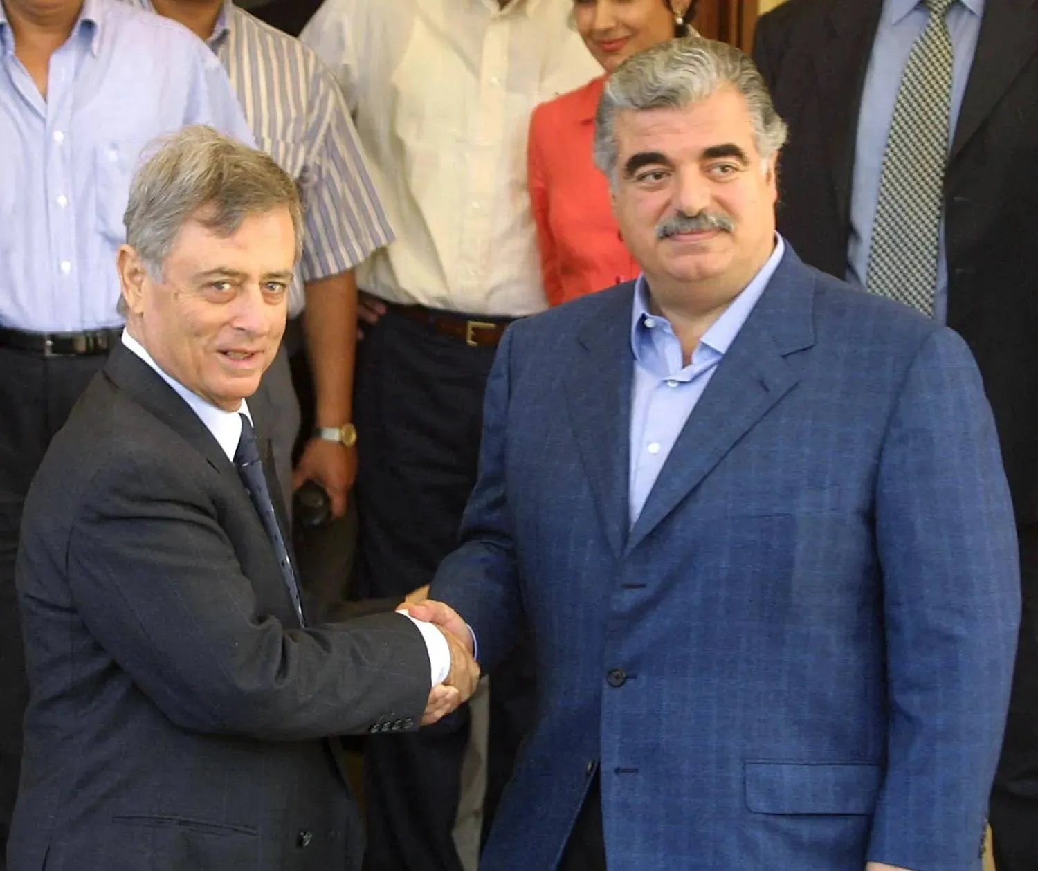 Abdul Halim Khaddam and Rafik al-Hariri meet in June 2001. (AFP)