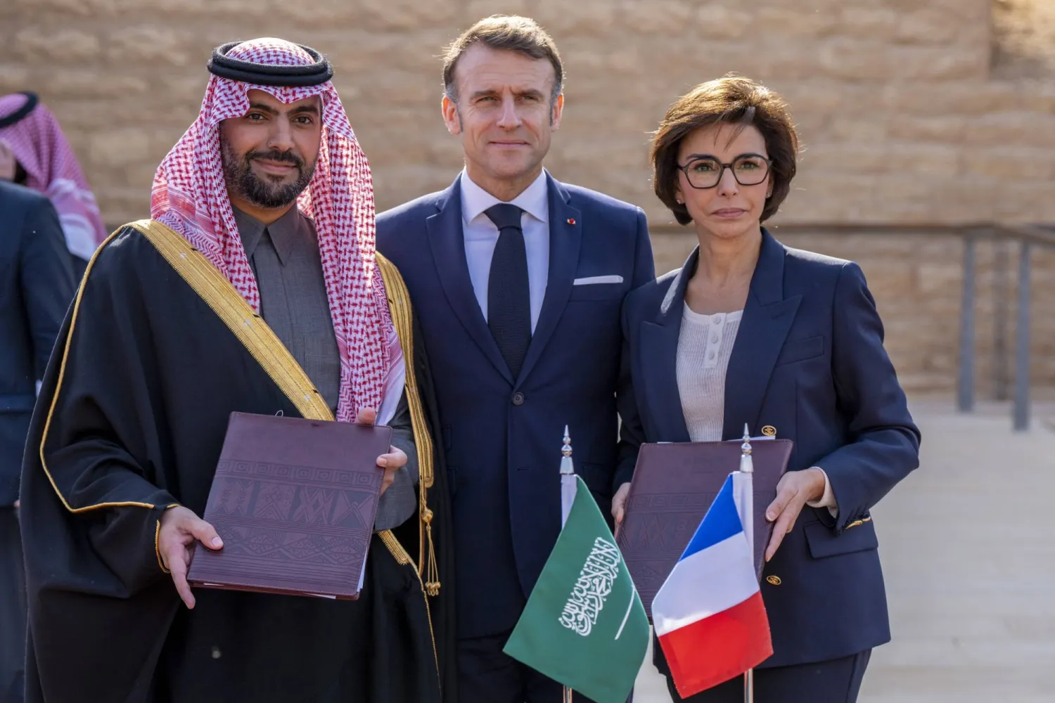 السعودية وفرنسا عززتا التعاون الثقافي بـ9 برامج تنفيذية خلال زيارة الرئيس الفرنسي في ديسمبر 2024 (واس)