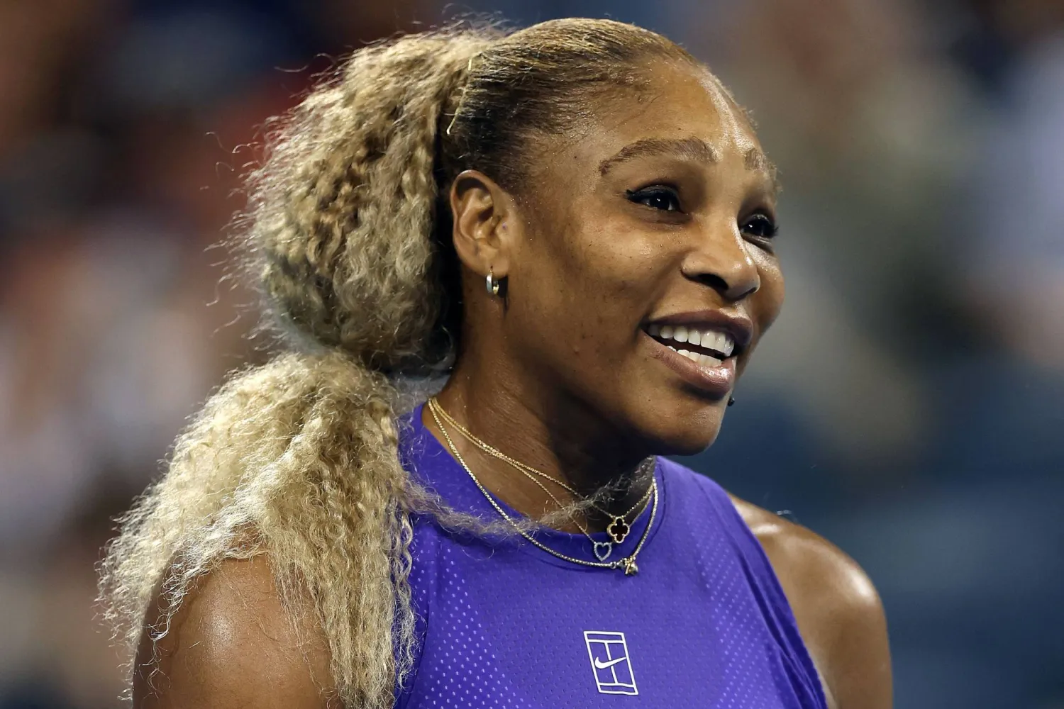Serena Williams of the United States plays Marta Kostyuk of Czechia and Peyton Stearns of the United States with Venus Williams of the United States during day seven of the Cincinnati Open at the Lindner Family Tennis Center on August 17, 2026 in Mason, Ohio. (Getty Images/AFP)
