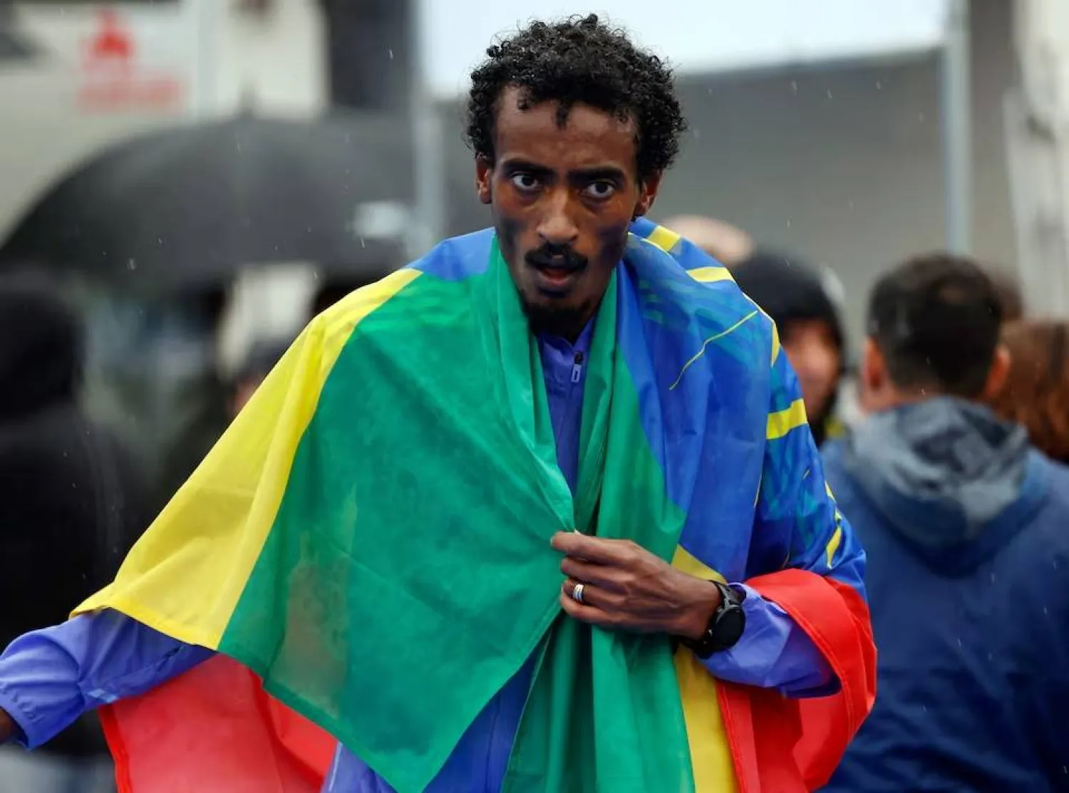 الإثيوبي يوميف كيجلشا بطل نصف ماراثون الأرجنتين (رويترز)