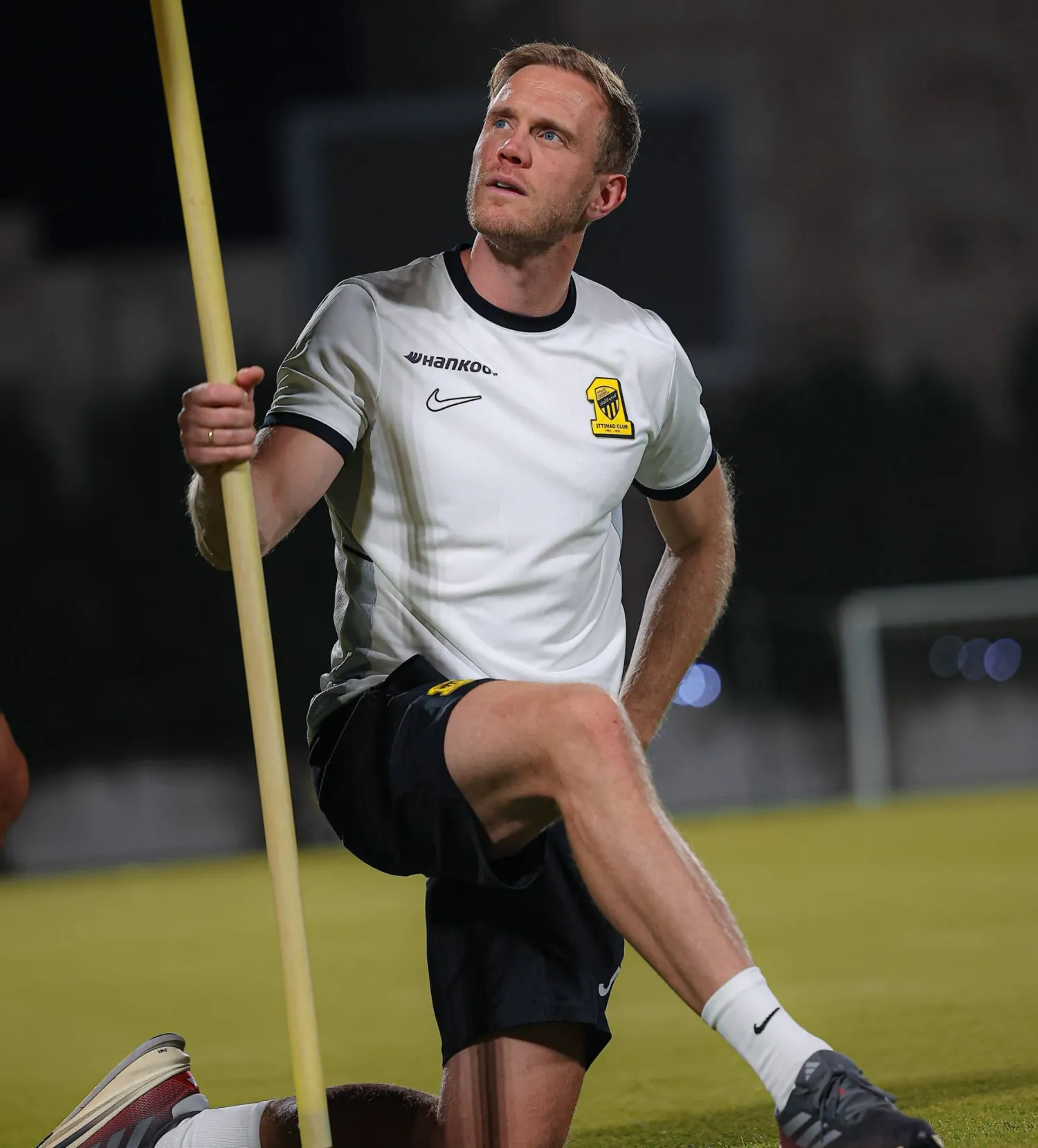ينز فيسينغ مدرب الاتحاد (موقع النادي)