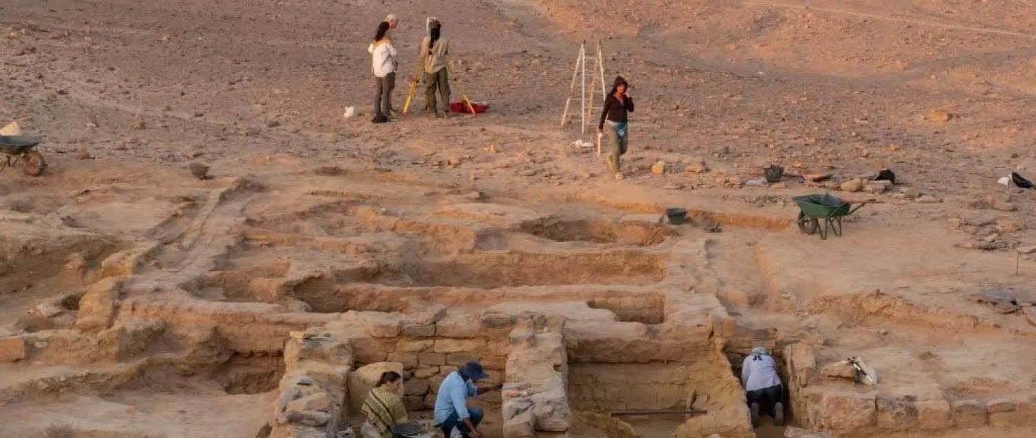 نقطة وصل استراتيجية تحكمت في إيقاع حركة التجارة التي ربطت أطراف الجزيرة العربية من شمالها إلى جنوبها (هيئة التراث)